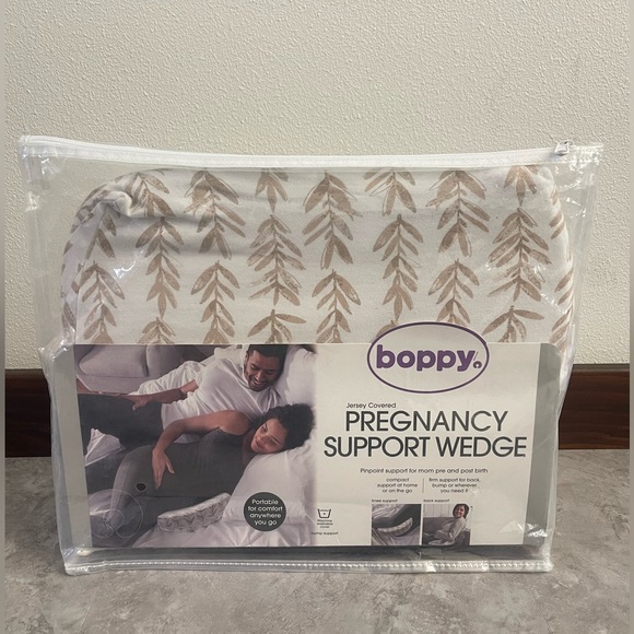 Boppy Other - Boppy Pregnancy Pillow Wedge